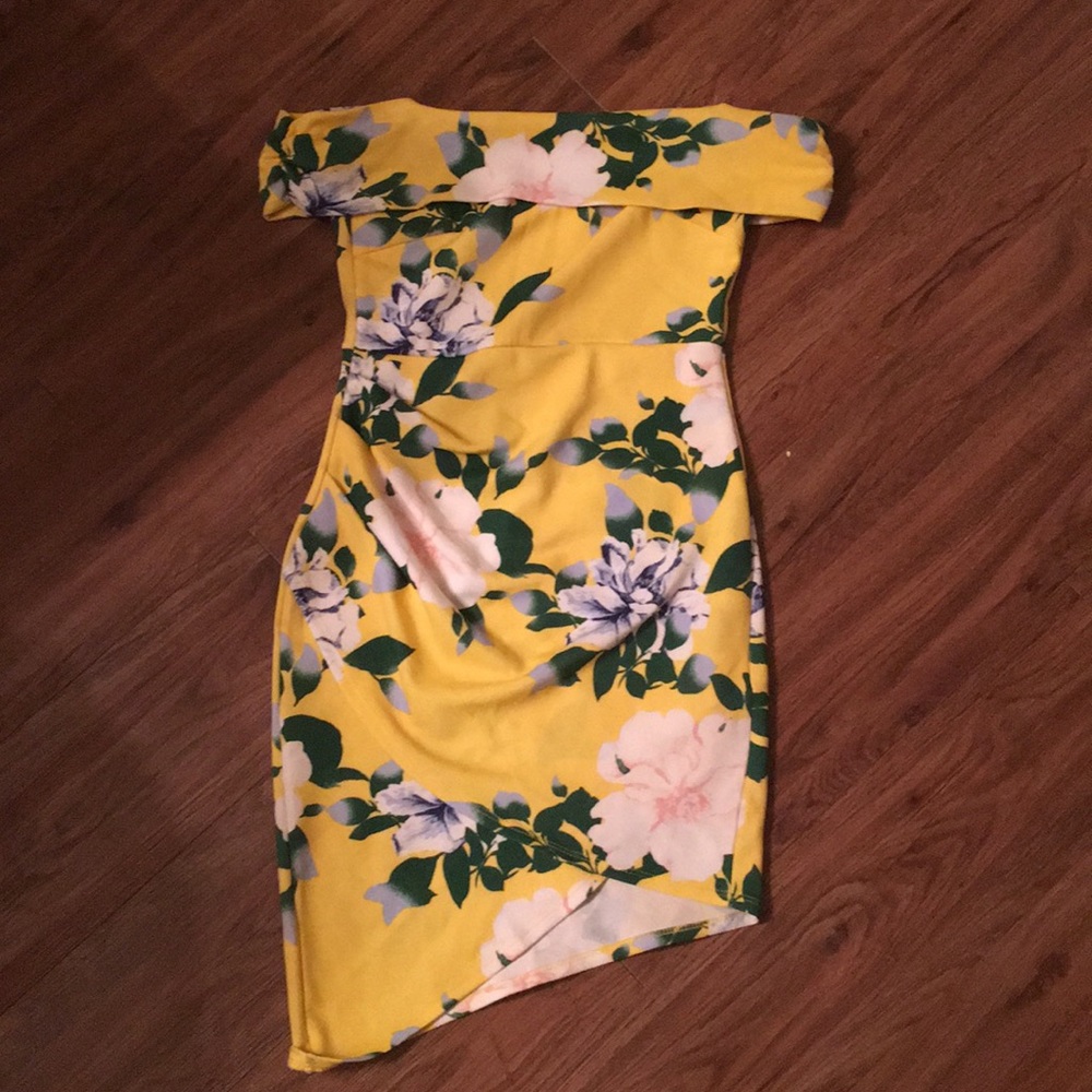 Floral yellow dress